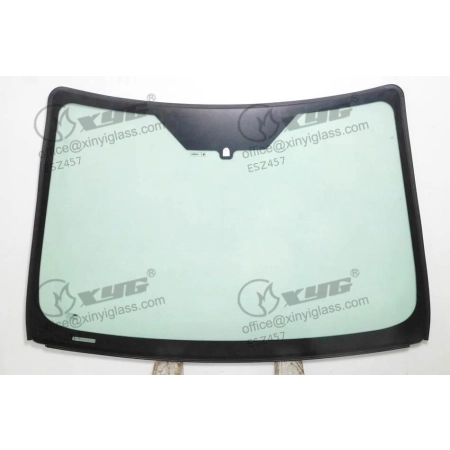 Szyba przednia Ford Focus Mk2 2005-2011 CC/Hatchback - Xinyi